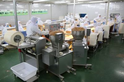 餐店自供型中央廚房 產銷模式及典型案例分析